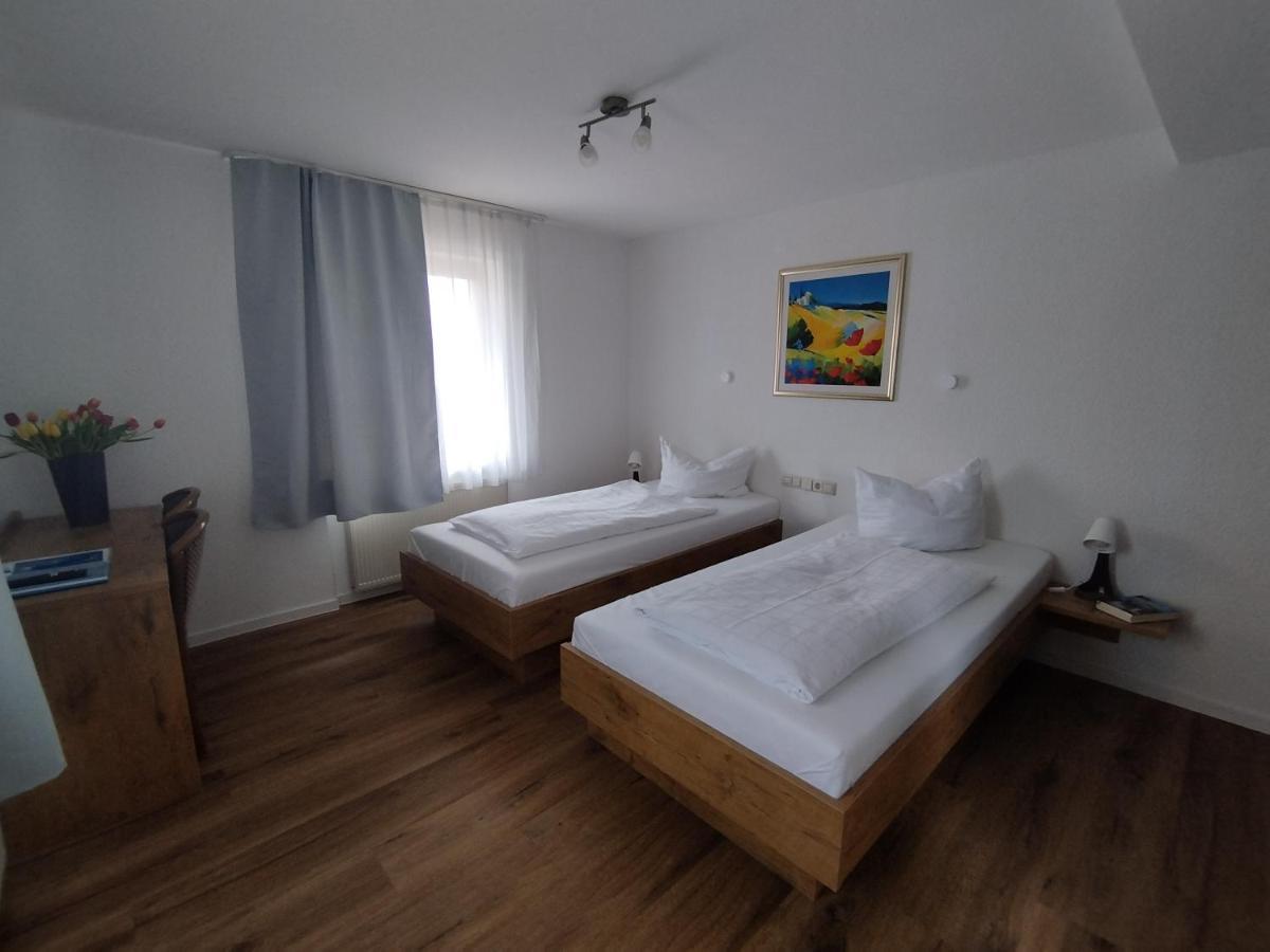 Hotel Sonnenkeller Neu-Ulm Εξωτερικό φωτογραφία